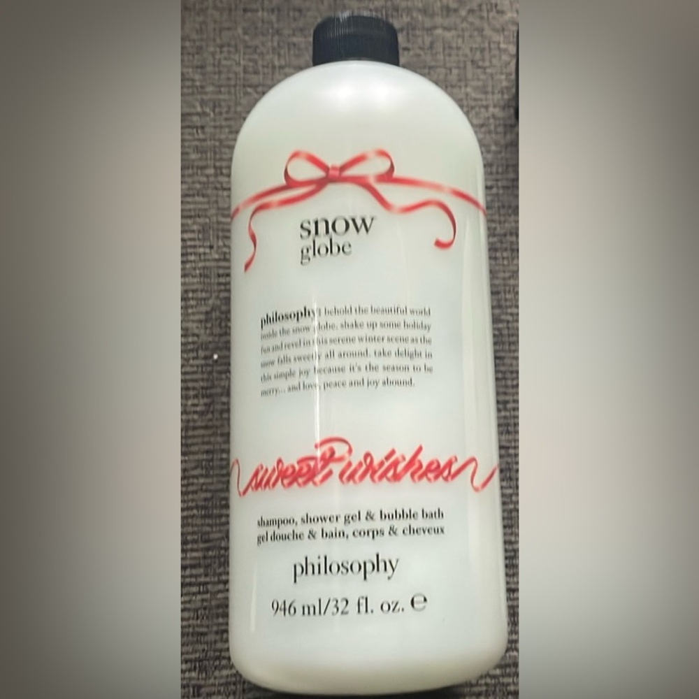 32 oz New Philosophy Snow Globe